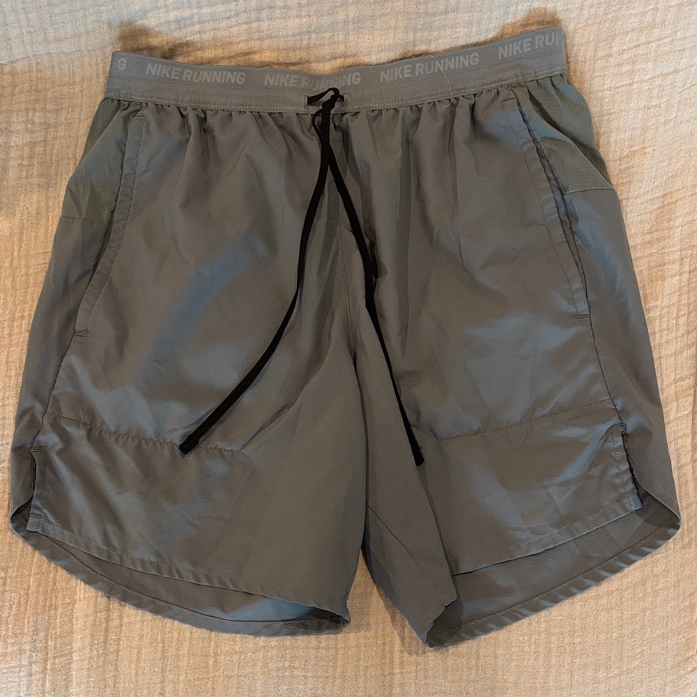 Nike Men's Gray Athletic Running Shorts with Drawstring